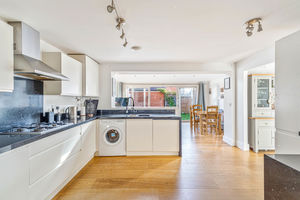 Photo 32- click for photo gallery